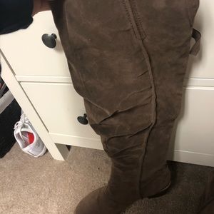 american eagle knee high boots